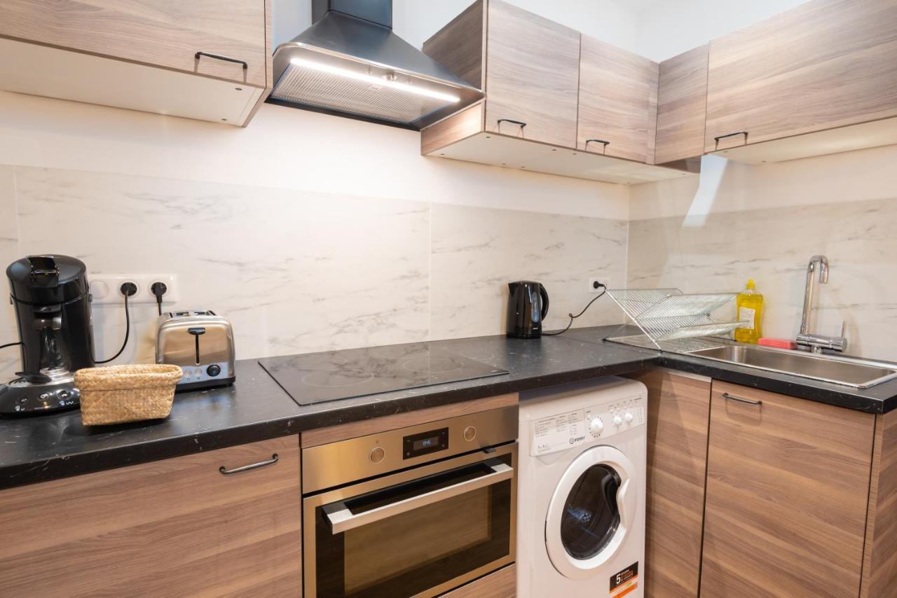 Appartement Coeur De Ville - Au Calme - Wifi - Four, Lave-Seche Linge Pau Exteriör bild