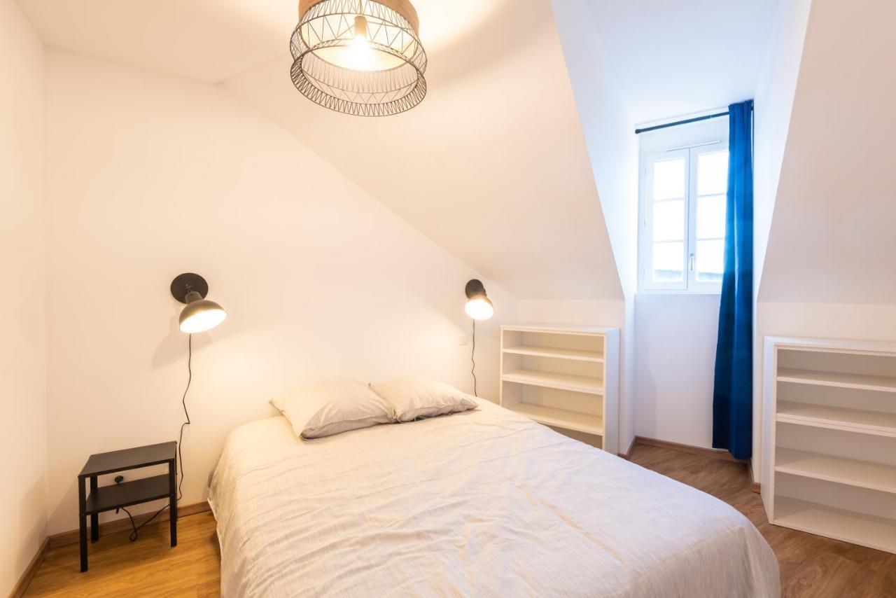 Appartement Coeur De Ville - Au Calme - Wifi - Four, Lave-Seche Linge Pau Exteriör bild